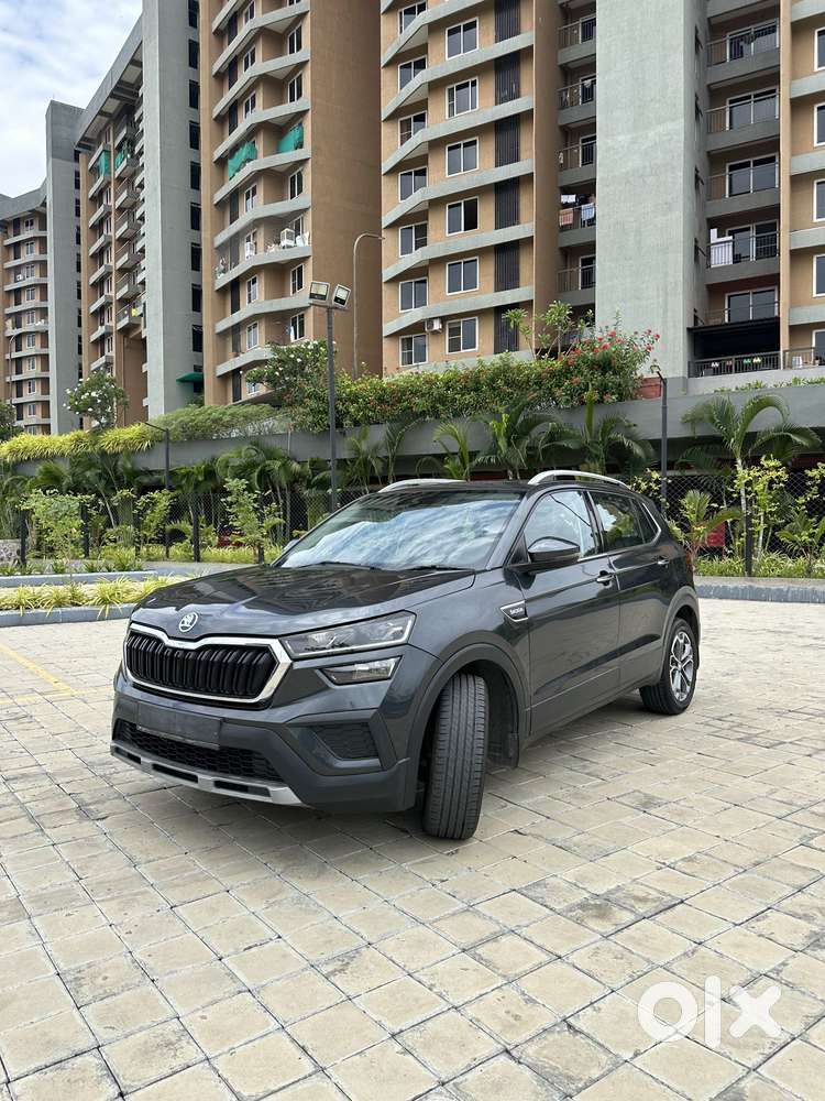 Skoda Kushaq 1.0 Tsi Style, 2022, Petrol