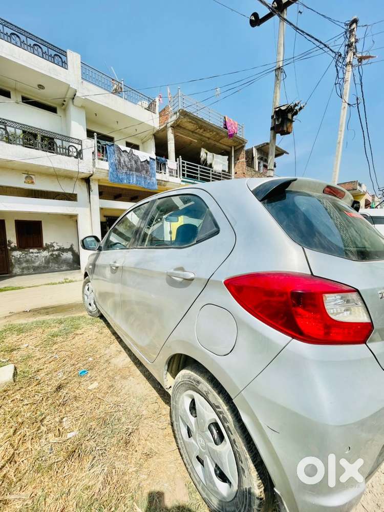 Tata Tiago 2016 Petrol Well Maintained Car Xt Variant