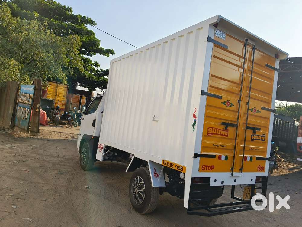Mahindra Vision X Others, 2025, Diesel