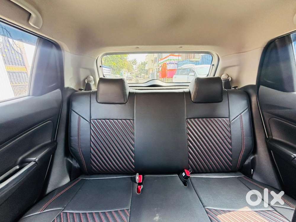 Maruti Suzuki Swift 1.2 Vxi (o), 2024, Petrol