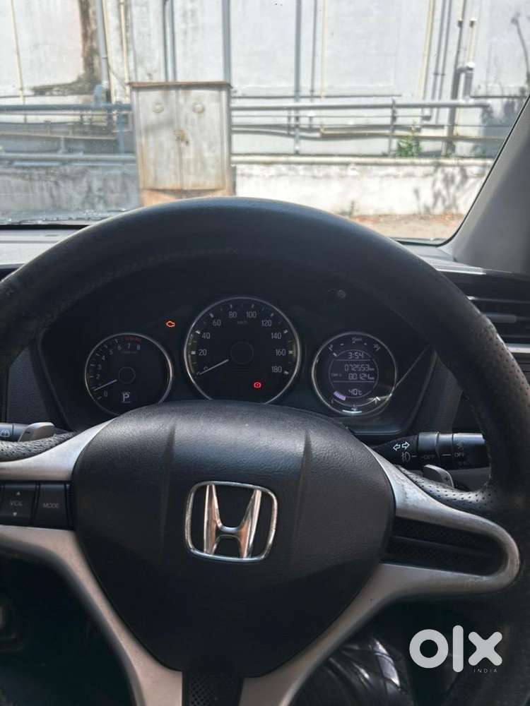 Honda Br-v Automatic (top End) - 2016, Single Owner, Well Maintained
