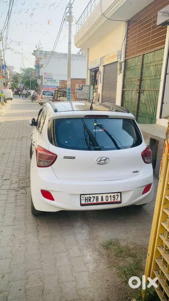 Hyundai Grand I10 2014 Cng & H Hybrids 80000 Km Driven