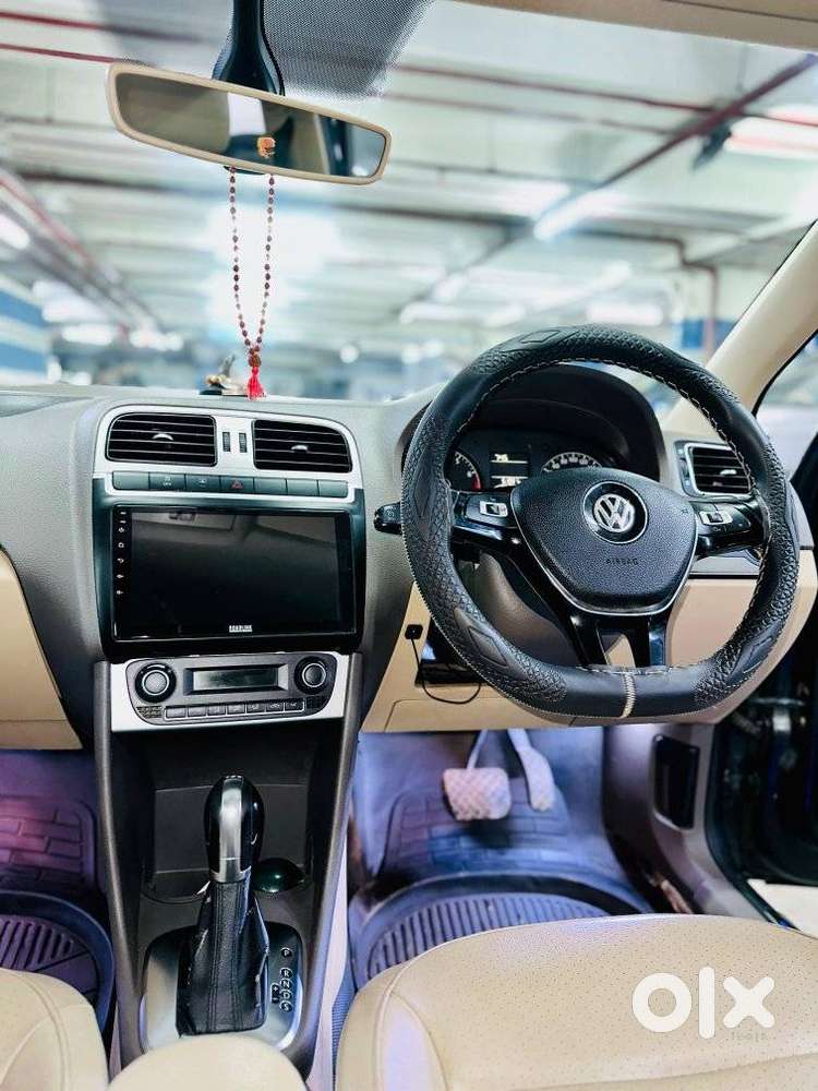 Volkswagen Vento 1.2 Tsi Highline Plus At, 2016, Petrol