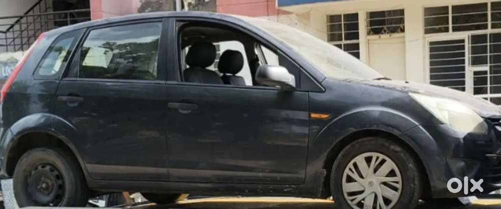Ford Figo 2012 Petrol Lxi