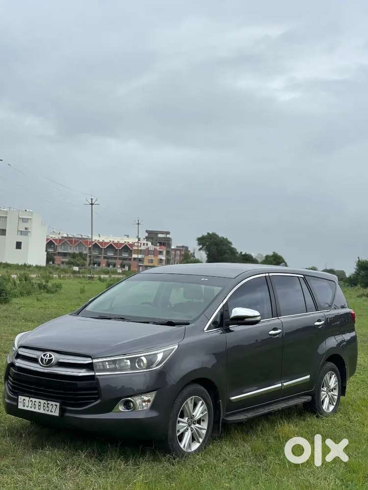 Toyota Innova Crysta 2.8 Zx