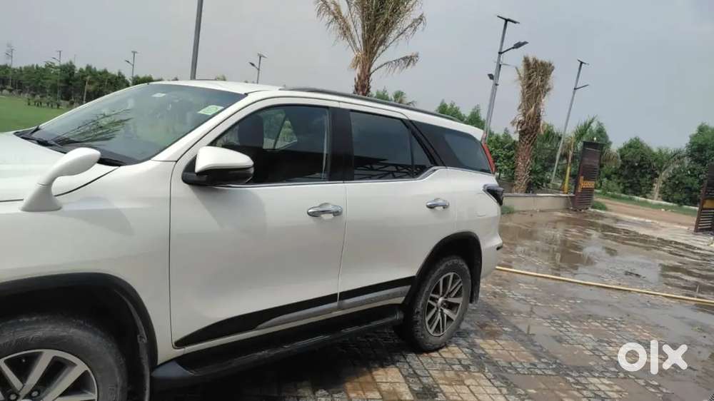 Toyota Fortuner 2018 Diesel 95000 Km Driven