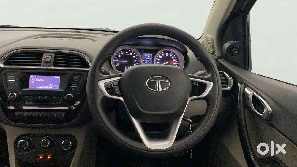 Tata Tiago 1.2 Revotron Xza, 2017, Petrol