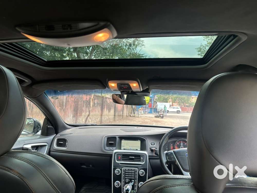 Volvo S60 Cross Country 2017 Diesel Well Maintained