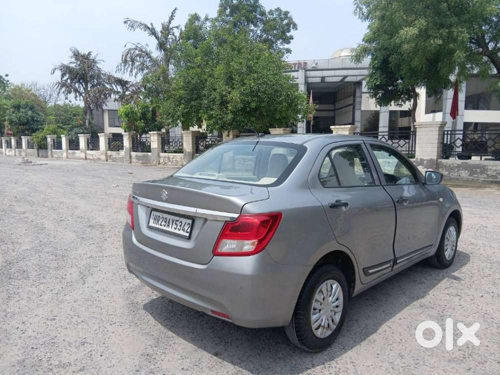 Maruti Suzuki Swift Dzire Lxi Option, 2022, Petrol