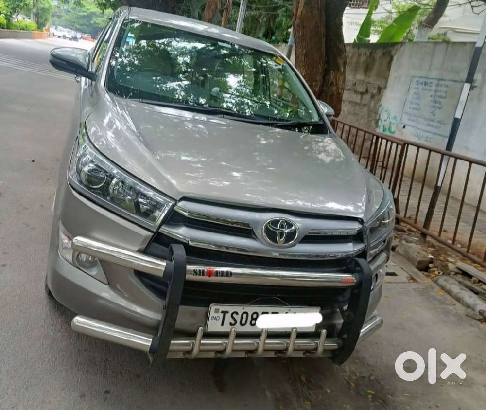 Toyota Innova Crysta 2.4 V 7 Str, 2017, Diesel