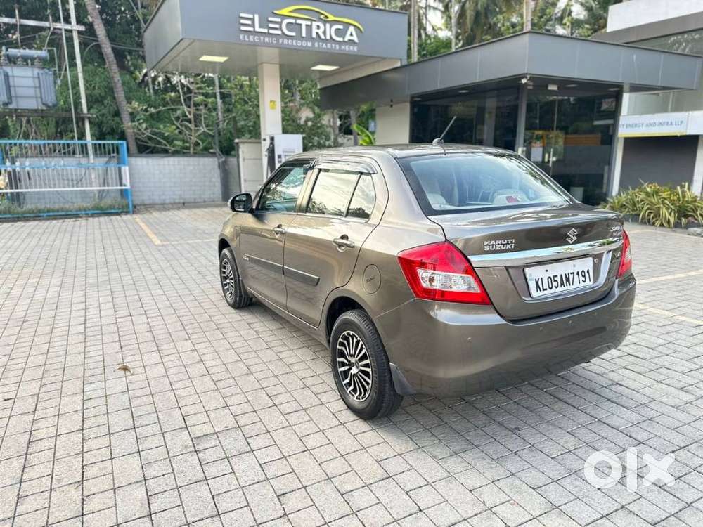 Maruti Suzuki Dzire Vxi Ags, 2016, Petrol