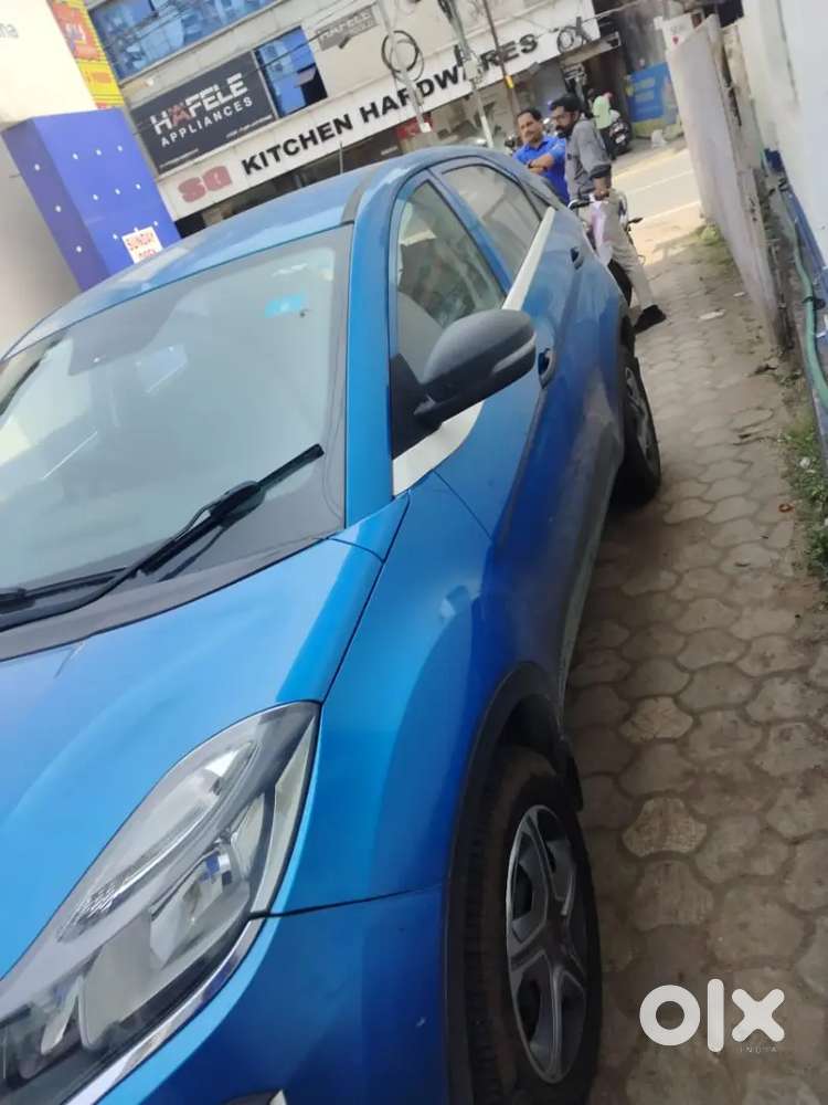 1st Owner Tata Nexon  44.5k Km  Full Service History  New Uc6 Tyres