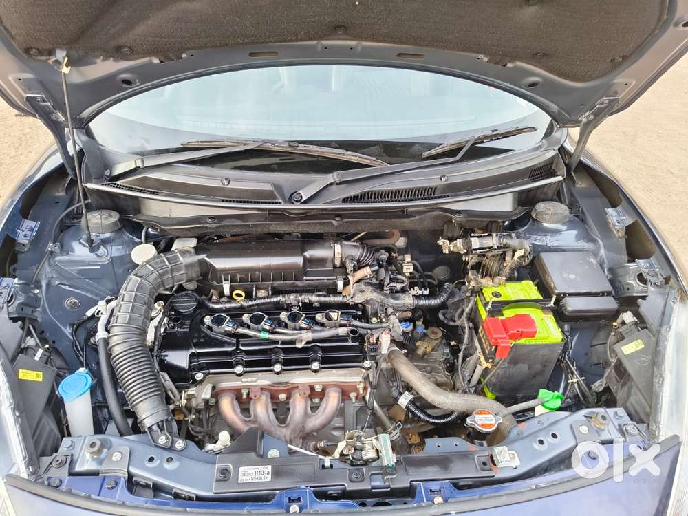 Maruti Suzuki Swift Vxi Abs Bsiv, 2020, Petrol