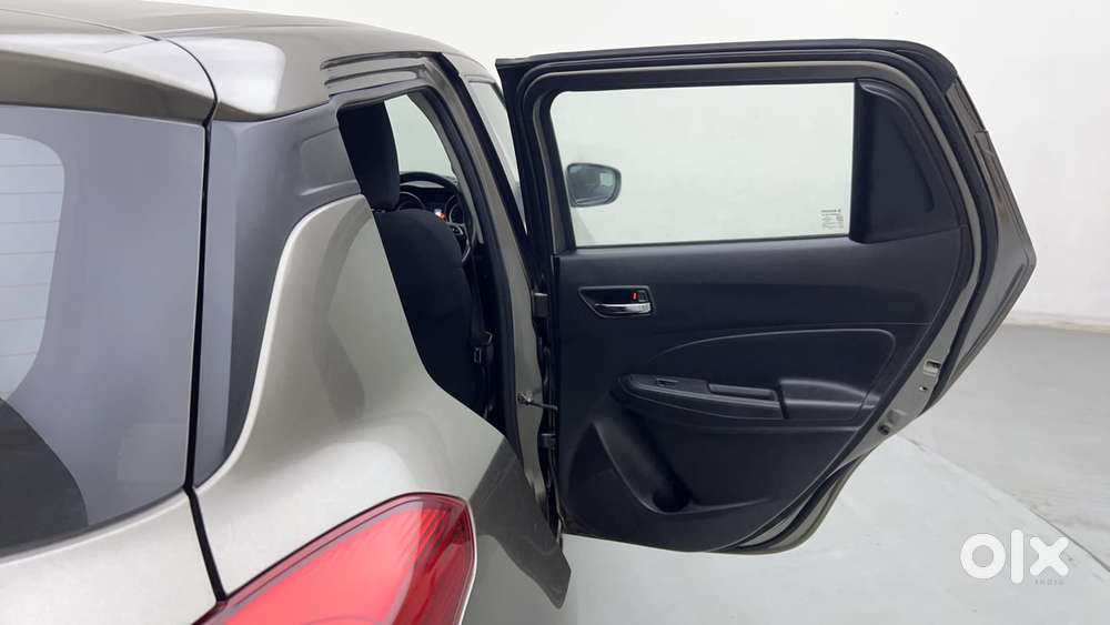 Maruti Suzuki Swift 2018 Zxi Plus, 2022, Petrol