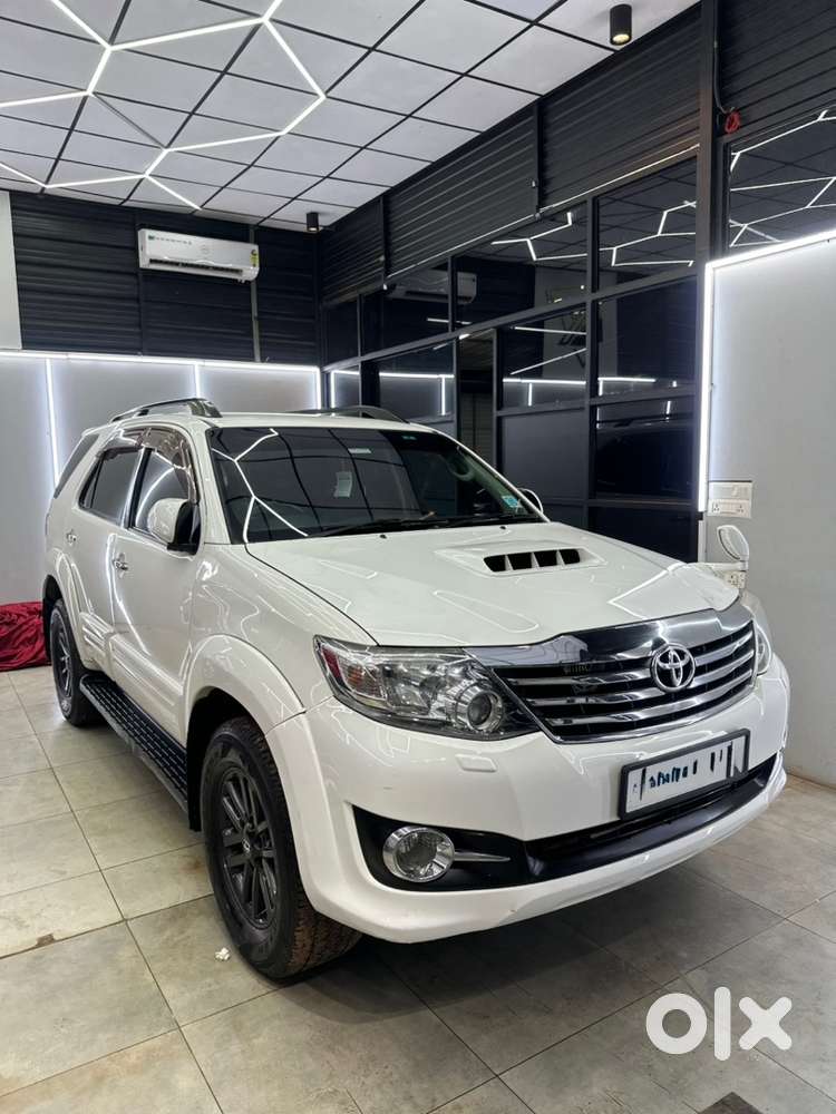 Toyota Fortuner Diesel 2015