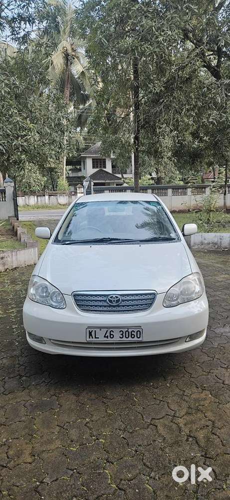 Toyota Corolla 2006 Petrol Well Maintained