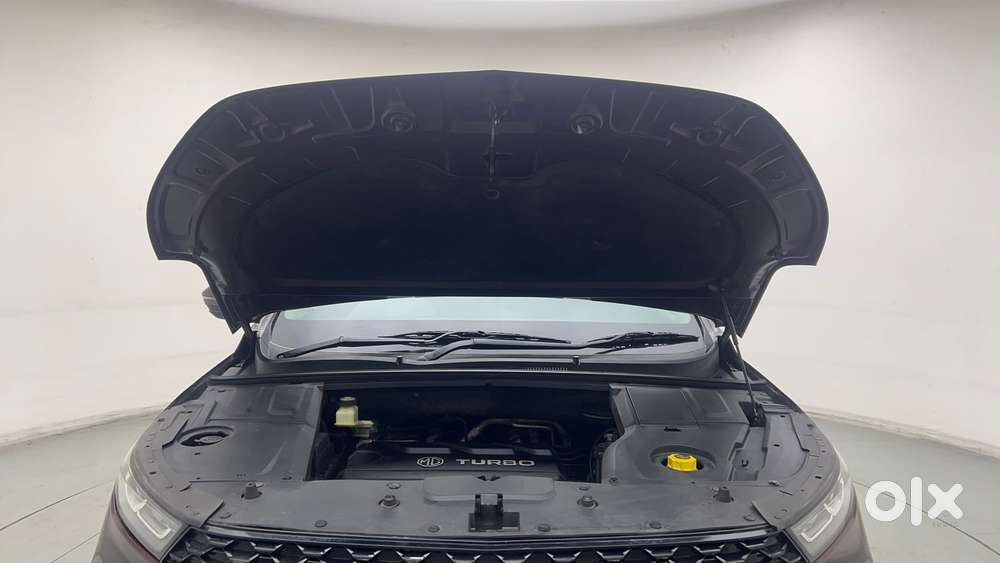 Mg Hector Plus 1.5 Hybrid Sharp Turbo 6 Str, 2022, Cng & Hybrids