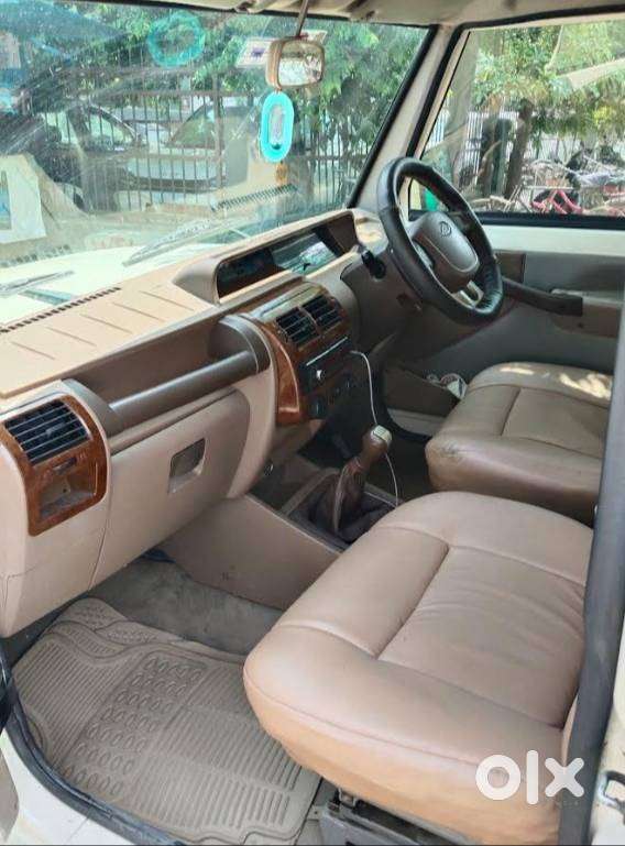 Mahindra Bolero Sle 2012