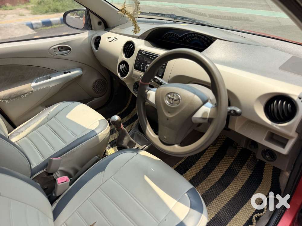 Toyota Etios Liva 2014-2016 V, 2015, Petrol