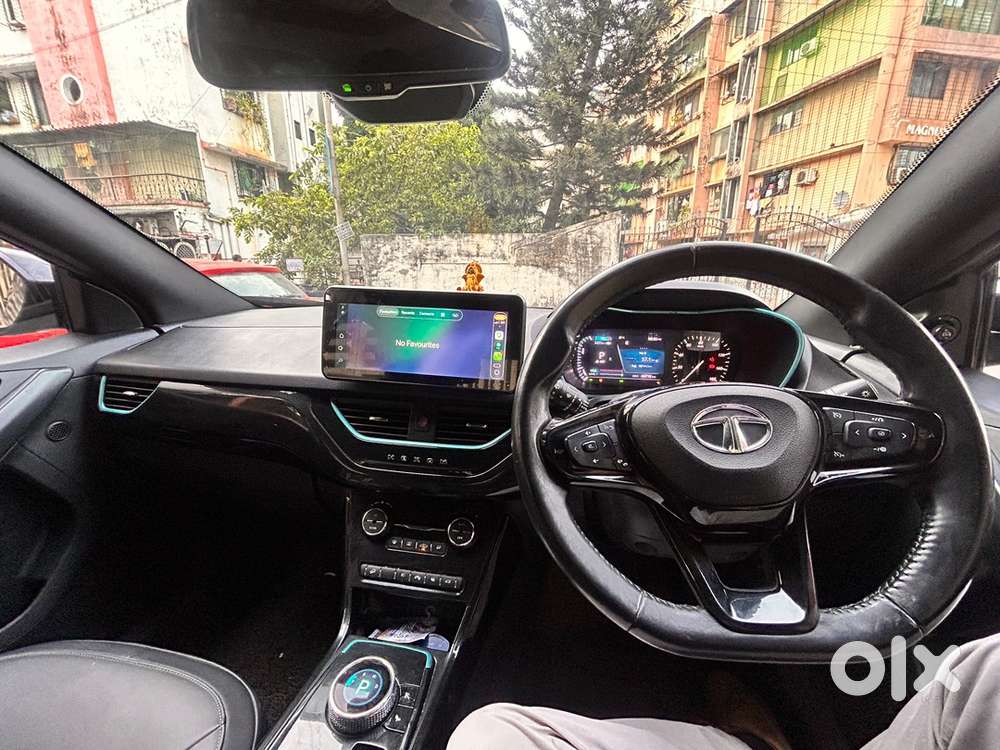 450km Tange Nexon Ev Max Dark Ventilated Seat/ Sun Roof/ Big Screen