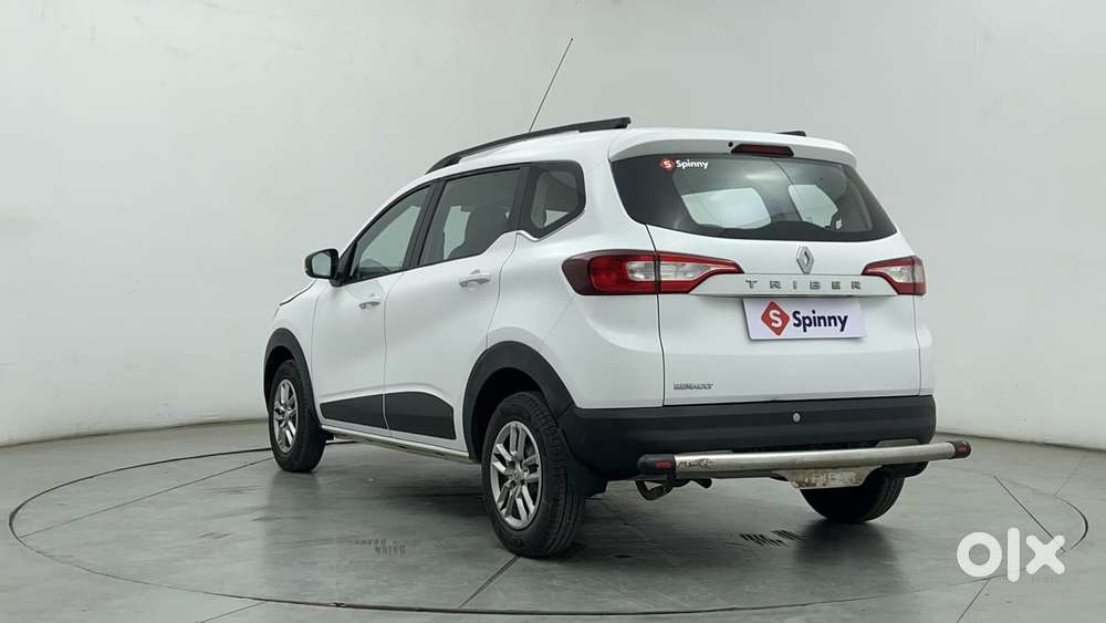 Renault Triber Rxt, 2022, Petrol