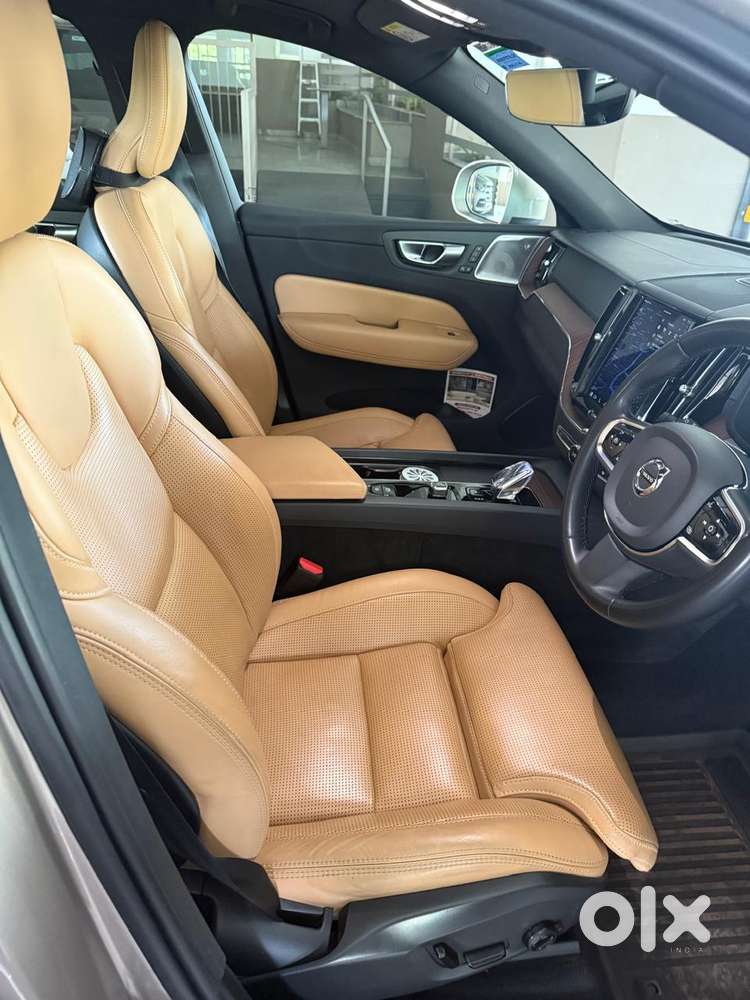 Volvo Xc60 Inscription, 2023, Petrol