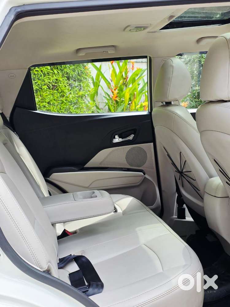 Mahindra Xuv300 W8 Diesel, 2022, Diesel
