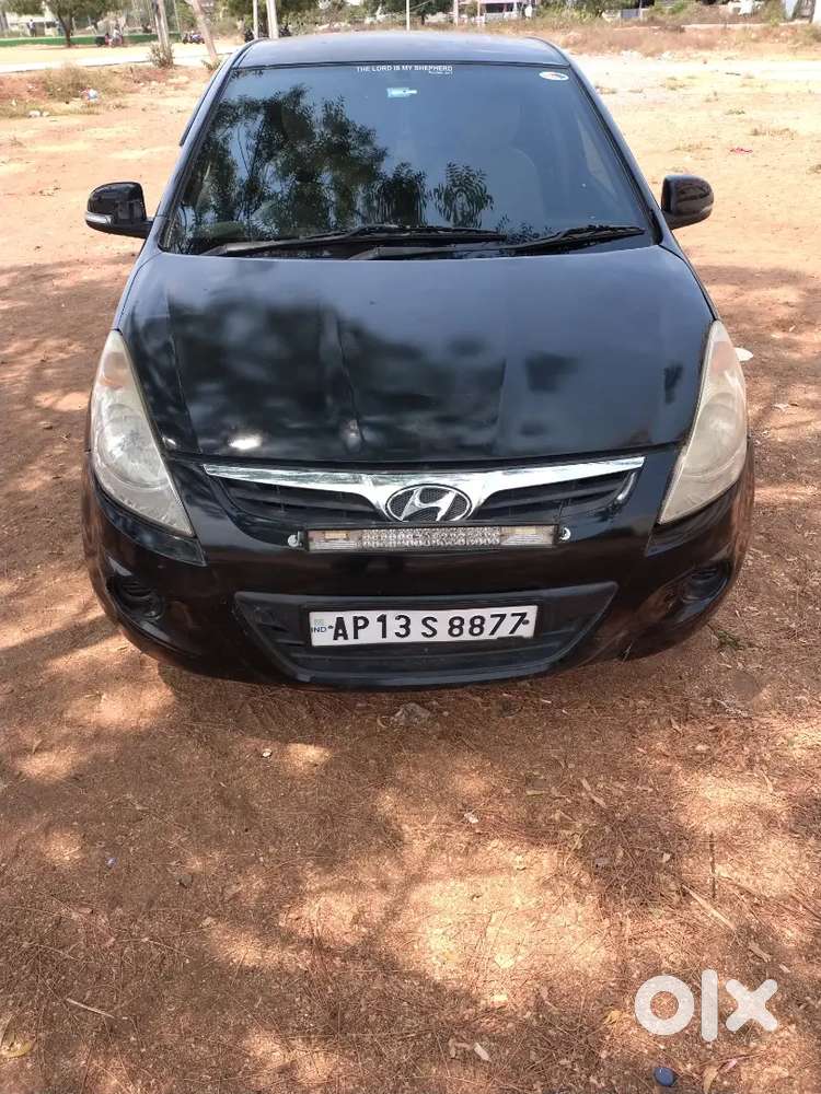 Hyundai I20 2011 Petrol Well Maintained