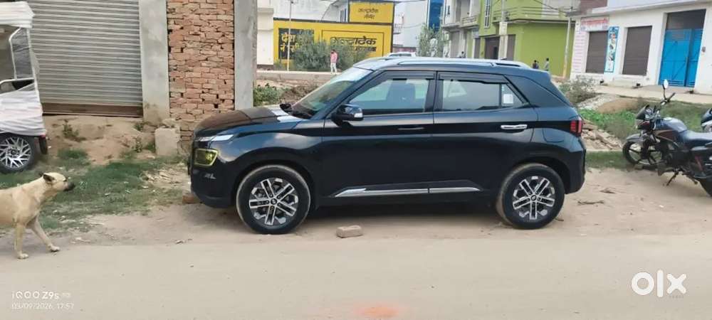 Hyundai Venue 1.5 Crdi 2025, Sunroof Push Button Top Model