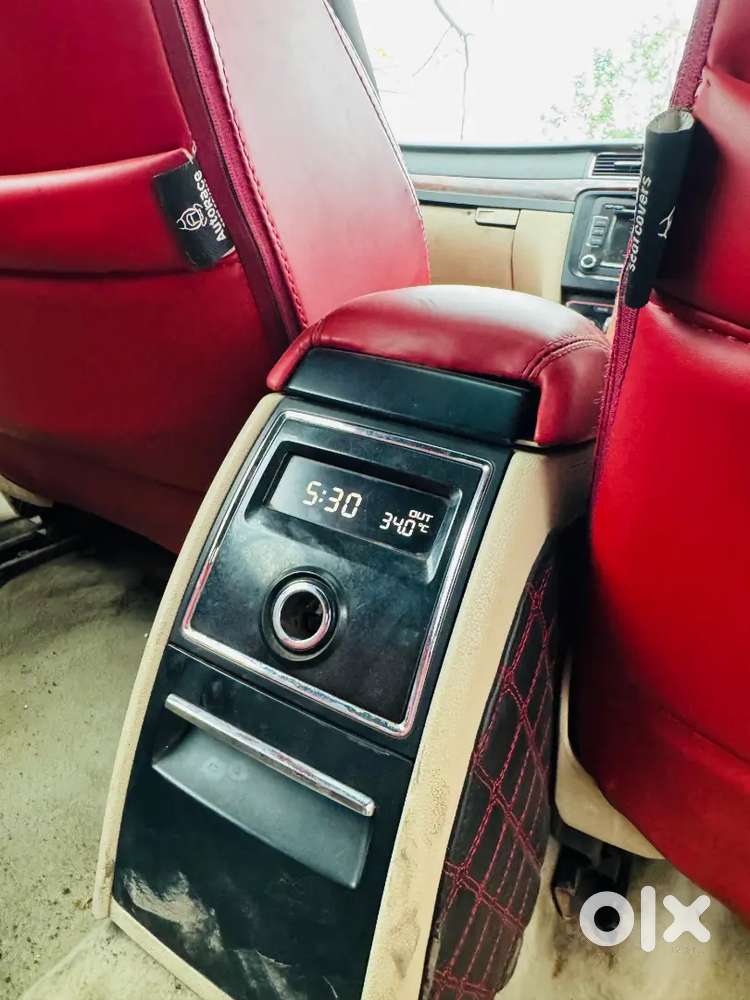 Skoda Superb 2010 Diesel 124000 Km Driven