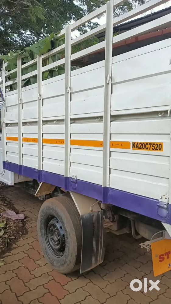 Mahindra Bolero Neo Plus 2013 Model