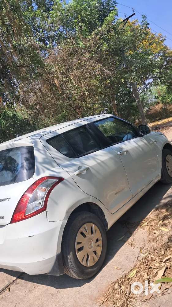 Maruti Suzuki Swift 2013 Diesel 84500 Km Driven