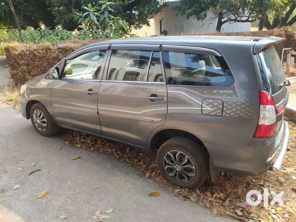 Toyota Innova 2009 Diesel 195000 Km Driven
