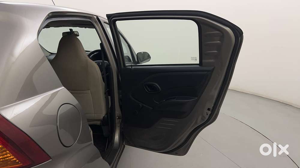 Datsun Redigo 1.0 S, 2017, Petrol