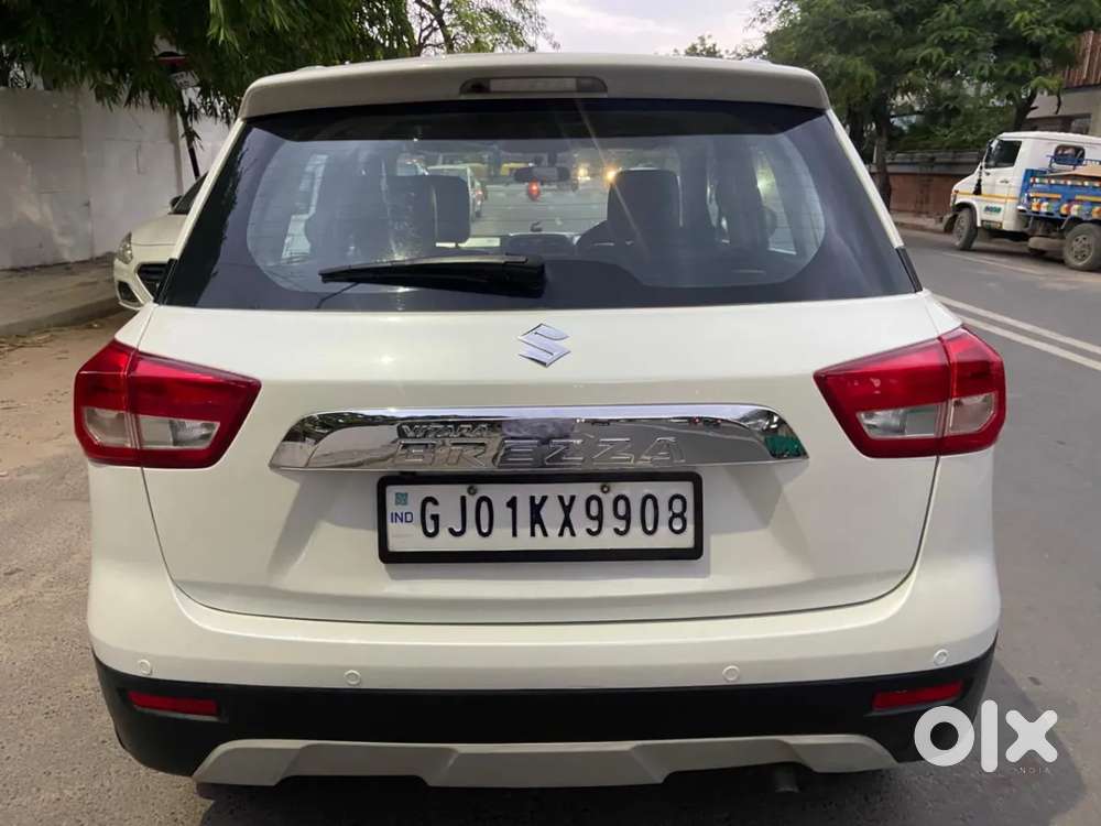 Maruti Suzuki Vitara Brezza Zdi Plus Amt Dual Tone, 2019, Diesel