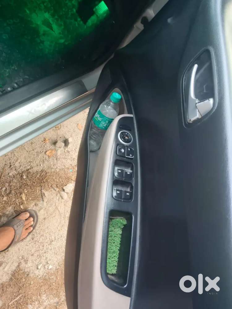 Hyundai Xcent 2016 Diesel Well Maintained