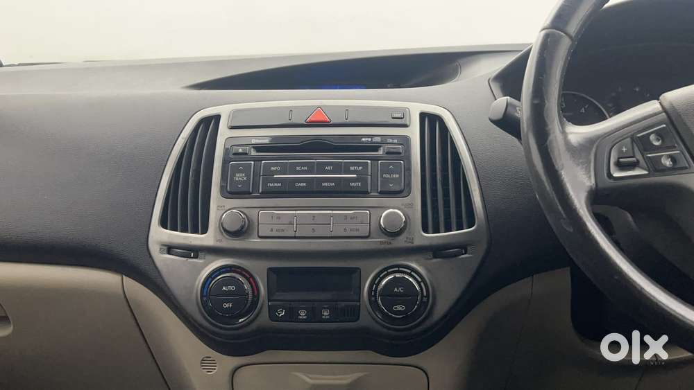 Hyundai I20 Sportz 1.4 Crdi, 2014, Diesel