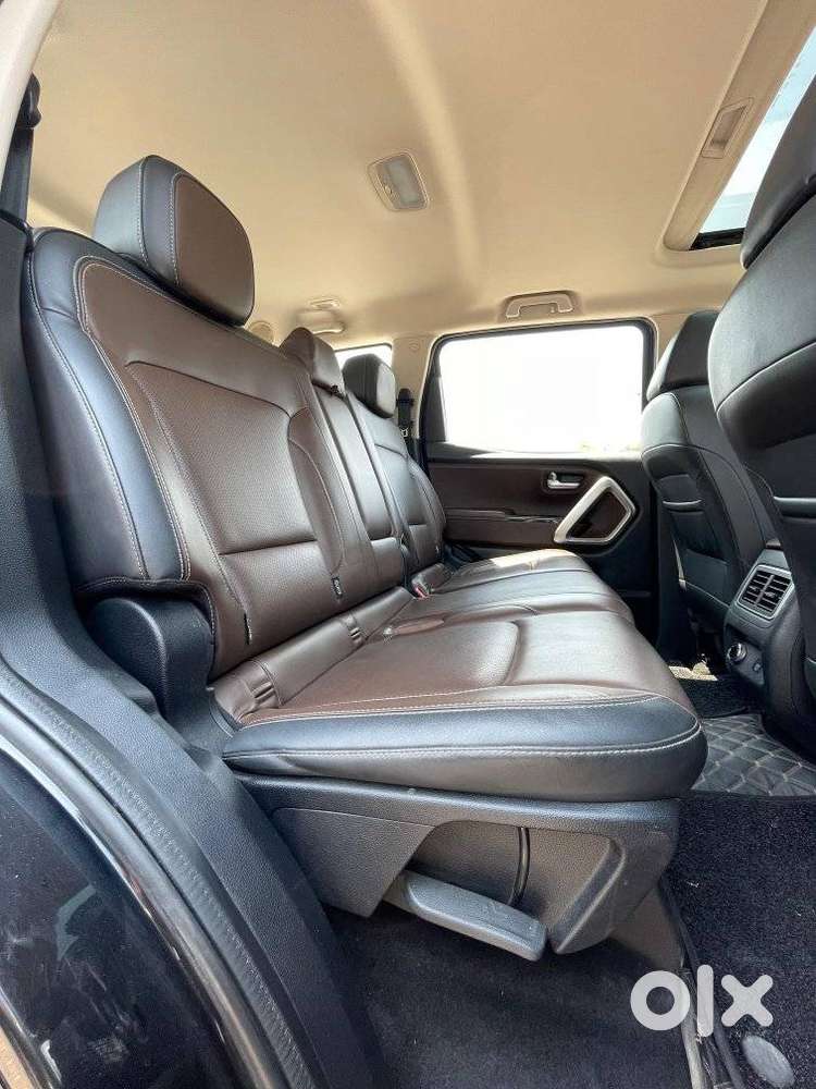 Mahindra Scorpio N Z8 L Petrol At 7 Str, 2021, Petrol