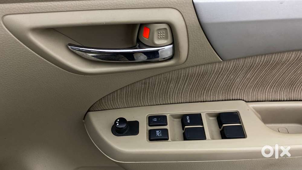 Maruti Suzuki Ertiga 1.5 Zxi, 2015, Petrol