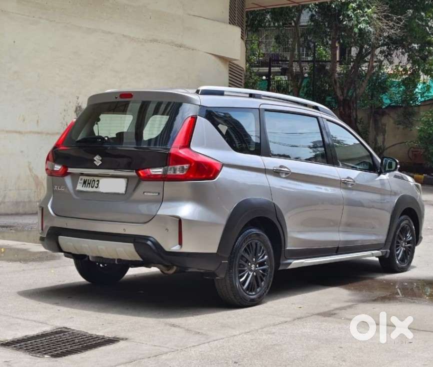 Maruti Suzuki Xl6 1.5 Alpha At, 2019