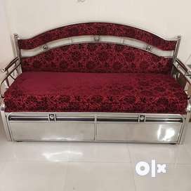 Olx deals steel sofa