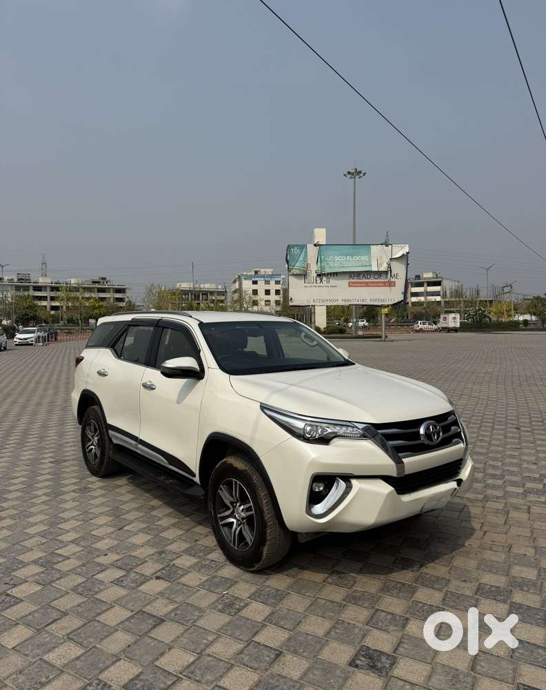 Toyota Fortuner 4x2 At 2.8 Diesel, 2020, Diesel