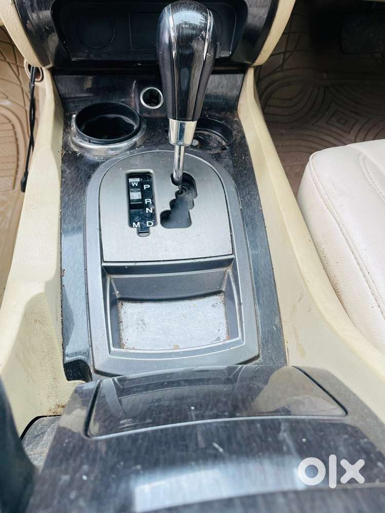 Mahindra Ssangyong Rexton Rx7 With Sunroof 2013 Diesel Well Maintained