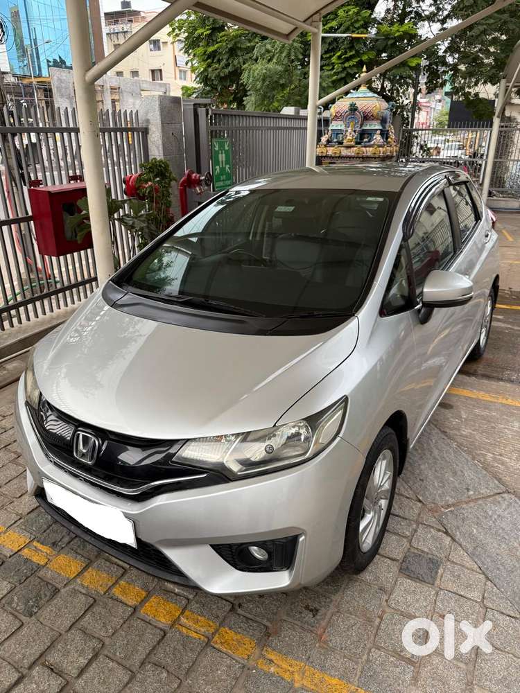 Honda Jazz V Cvt 2016 Automatic Petrol - Silver
