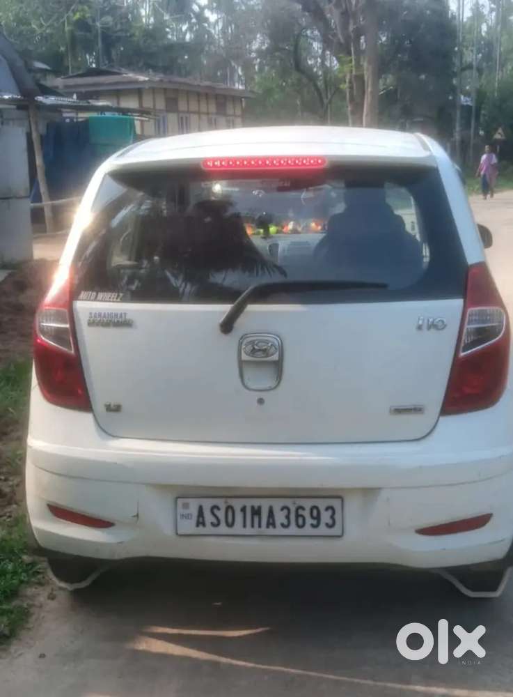 Hyundai I10 Sportz 2012