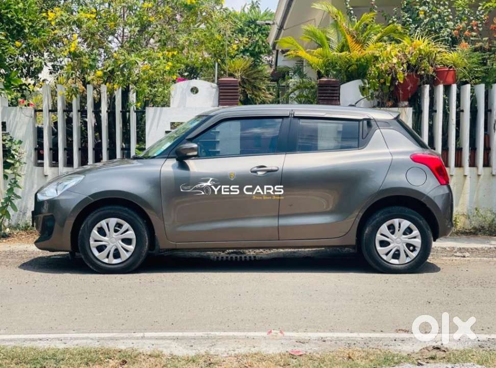 Maruti Suzuki Swift Vxi + Manual, 2022, Petrol