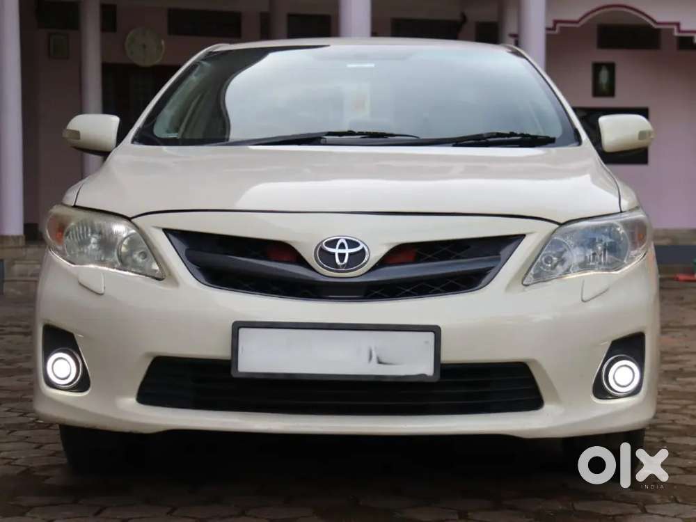 Toyota Corolla Altis 2011 Diesel Well Maintained