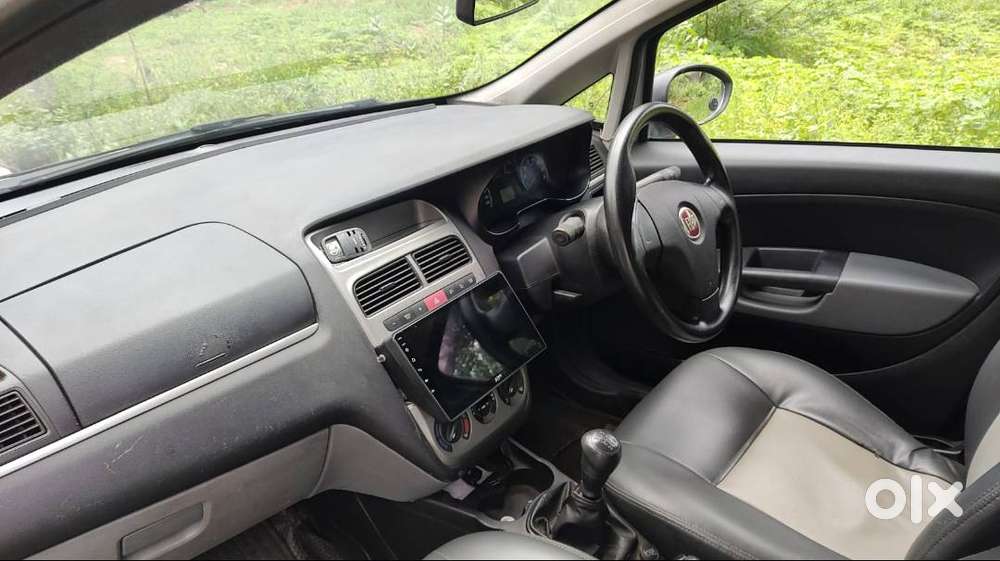 Well-maintained Fiat Punto - Diesel Car (december 2013 Model)