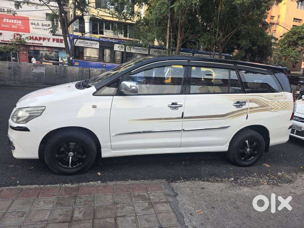 Toyota Innova 2.5 V 7 Str, 2013, Diesel