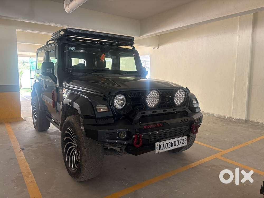 Mahindra Thar Petrol 2023